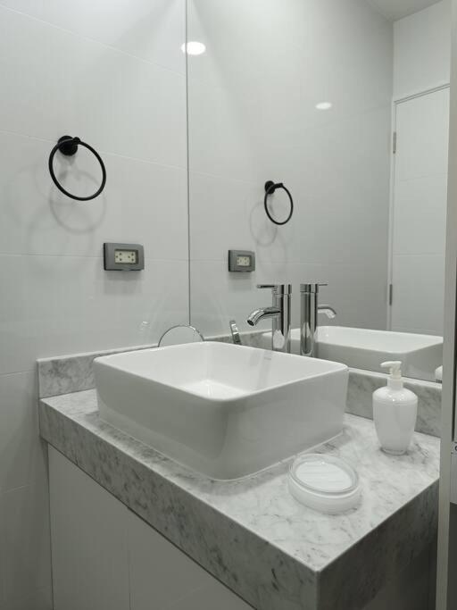 Runawasi Apartments - Killary Miraflores 2Bdr Lima Extérieur photo